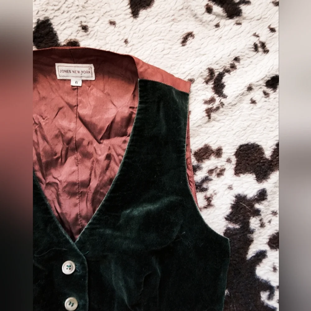 "JONES NEW YORK" WOME'S 80'S/90'S VELOUR VEST - GREEN MOSS - Picture 3 of 4